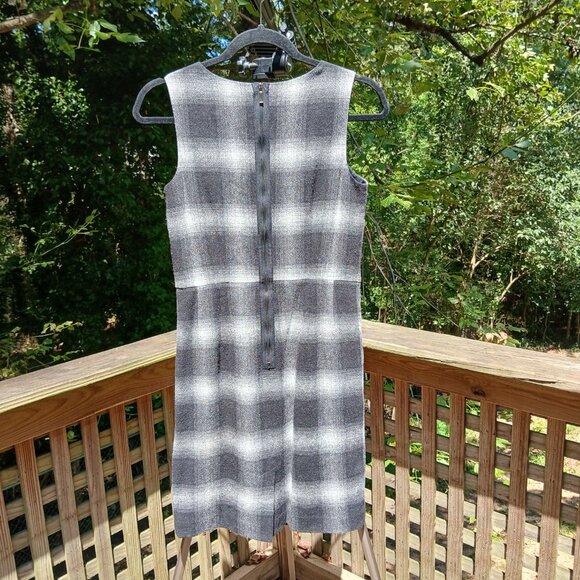 Ann Taylor Loft Petites Gray & Black Plaid Wool Ruffle Beck Sheath Dress Sz 2P - Picture 7 of 8